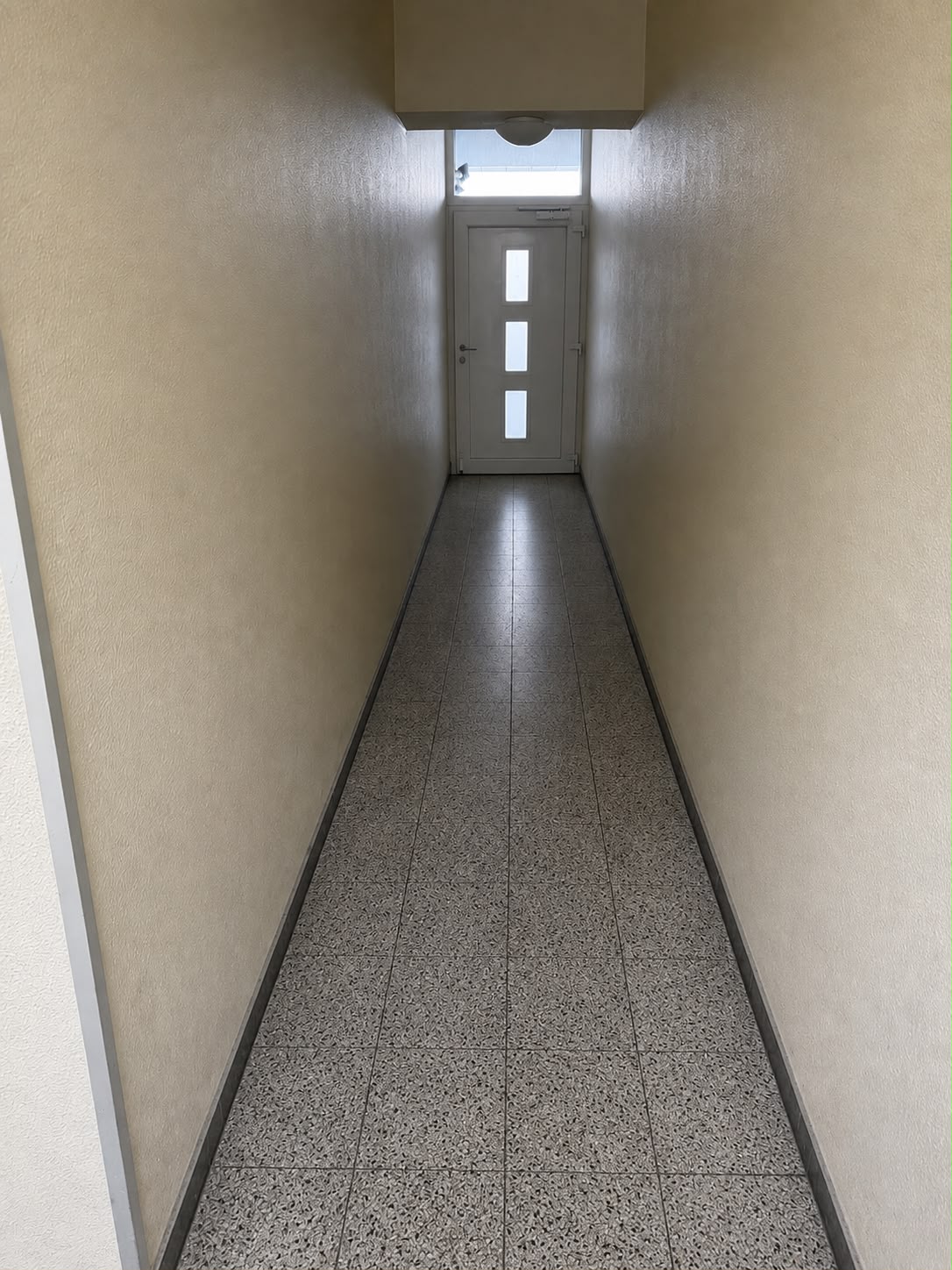 Flur mit gleichmäßigem Finish — referenz