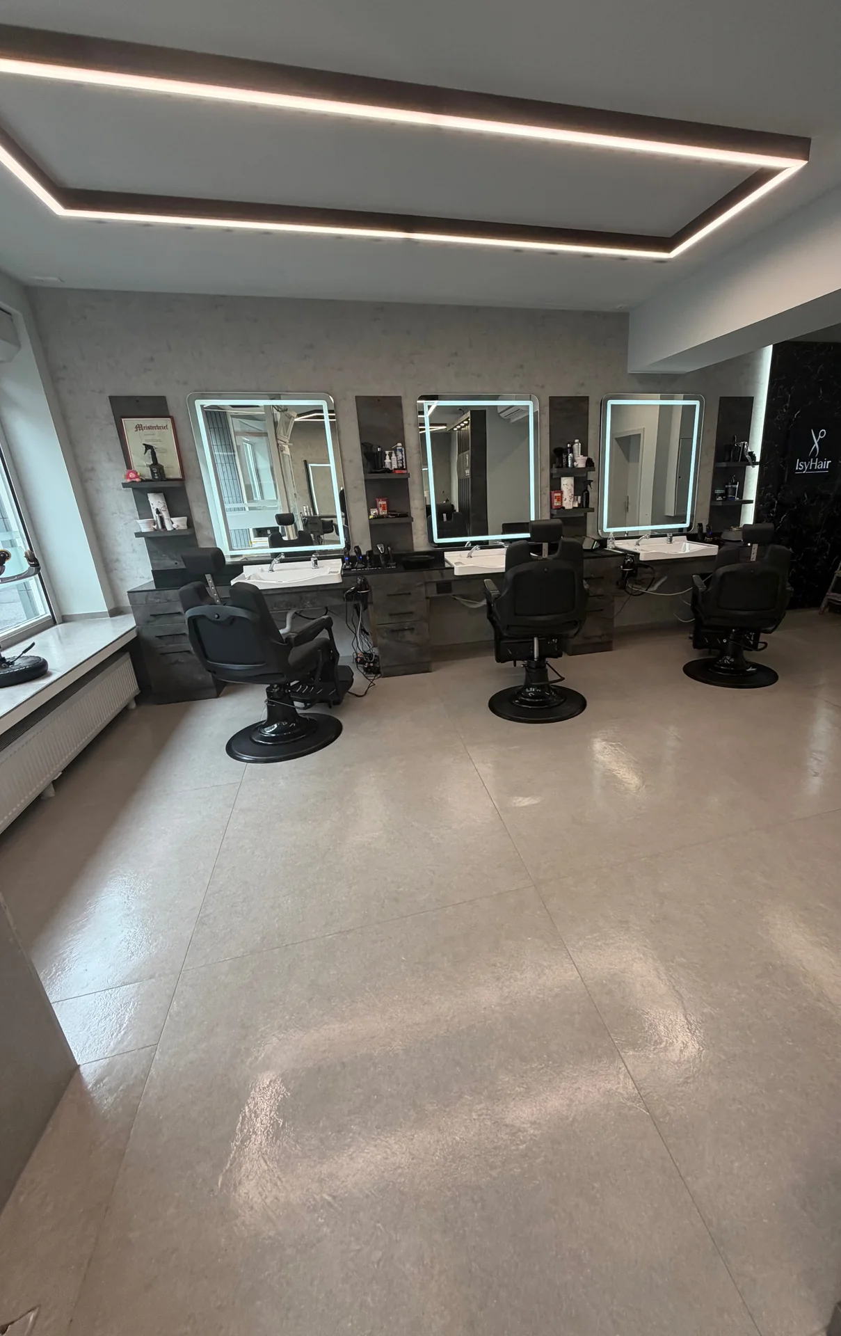 Bodenpflege im Barberbereich — referenz
